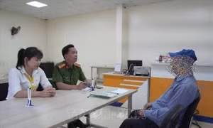 Kịp thời ngăn chặn người dân chuyển tiền cho đối tượng giả danh Công an