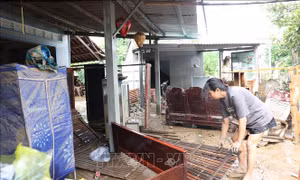 Đắk Lắk bước vào giai đoạn 'nước lũ rút đến đâu, khắc phục đến đó'