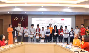 Thúc đẩy hành động vì bình đẳng giới
