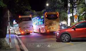 'Xóa sổ' điểm đón, trả khách không đúng quy định - Bài 1: Nhiều phản ánh của người dân