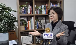 Tâm sức hướng về quê hương