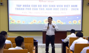 Bồi dưỡng kỹ năng, kiến thức cho cán bộ Hội Sinh viên