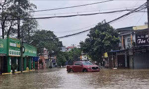 Thái Nguyên phát tin lũ khẩn cấp, nhiều khu vực vượt báo động 3