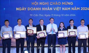 Phát huy vai trò của doanh nhân, doanh nghiệp