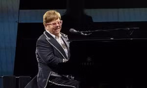 Elton John trở lại với album phòng thu mới