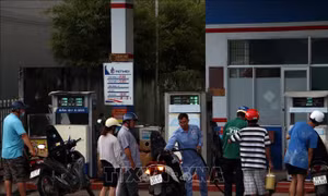 Cà Mau kiến nghị Bộ Công Thương tháo gỡ khó khăn về nguồn cung xăng dầu
