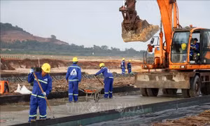 Hơn 6.200 công nhân ăn Tết trên đại công trường APEC Phú Quốc