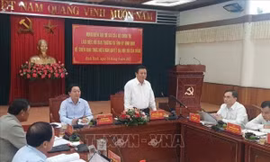 Đoàn công tác Bộ Chính trị làm việc với Ban thường vụ Tỉnh ủy Bình Định