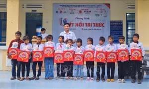 Kết nối tri thức cho học sinh vùng sâu, vùng xa
