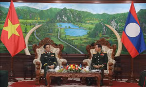 Bộ Quốc phòng Việt Nam - Lào tăng cường hợp tác