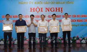 Tập trung xây dựng văn hóa công sở, đạo đức công vụ