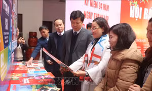 Khai mạc Hội báo Xuân Giáp Thìn tỉnh Hưng Yên