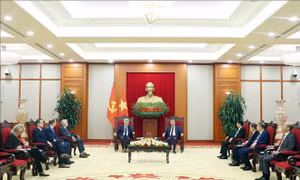 Tổng Bí thư Tô Lâm tiếp Đoàn cấp cao Đảng Cộng sản Pháp