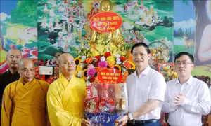 Chúc mừng các chức sắc Phật giáo và tăng ni, phật tử nhân lễ Vu Lan