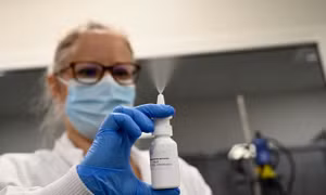 Nga dự kiến phê duyệt thêm 3 loại vaccine trong năm 2022