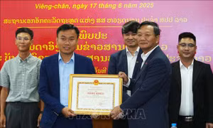 Tăng cường hợp tác giữa các cơ quan báo chí Việt Nam - Lào