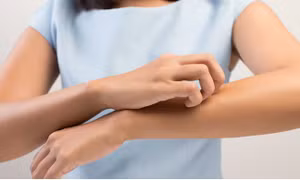 Phát hiện lợi ích bất ngờ của việc gãi ngứa