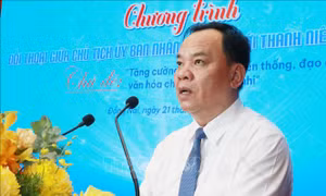 Chủ tịch UBND tỉnh Đồng Nai đối thoại với thanh niên