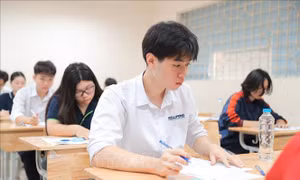 Duy trì Kỳ thi tốt nghiệp Trung học Phổ thông, tiếp tục chuẩn hóa, nâng cao độ tin cậy