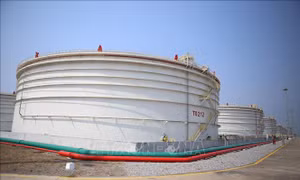 Xung đột Trung Đông và tác động kinh tế: IEA sẵn sàng xả thêm dầu từ kho dự trữ