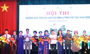 Nâng cao trình độ hướng dẫn viên du lịch tại điểm 6 tỉnh Việt Bắc