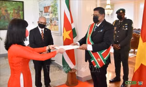 Lãnh đạo CH Suriname: Sẽ luôn ủng hộ Việt Nam trên các diễn đàn đa phương