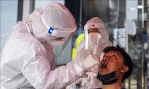 Tốc độ lây lan virus SARS-CoV-2 tại Malaysia chưa có dấu hiệu chậm lại 