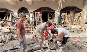 Lũ quét tại Nepal và Trung Quốc: Tương lai bất định cho những người sống sót