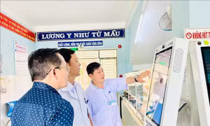 Ứng dụng bệnh án điện tử, ki-ốt thông minh hướng tới nền y tế số