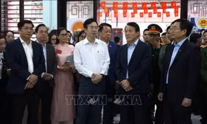 Bầu cử Quốc hội và HĐND: Đại tướng Lương Tam Quang giám sát, kiểm tra tại Huế