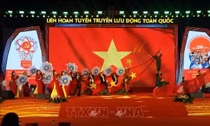 Khai mạc Liên hoan Tuyên truyền lưu động toàn quốc