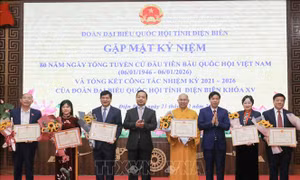 Gặp mặt các thế hệ đại biểu Quốc hội của tỉnh Điện Biên