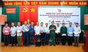Hội Nhà báo Việt Nam và hành trình tri ân trên 'đất lửa' Quảng Trị