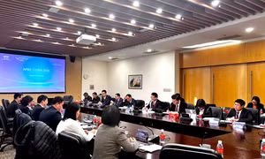 Bên lề APEC 2026: Việt Nam - Trung Quốc trao đổi sâu về các ưu tiên chính sách tài chính khu vực