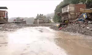 Lũ quét tại Nepal và Trung Quốc: Ít nhất 750 người thiệt mạng, hơn 3.000 người vẫn mất tích
