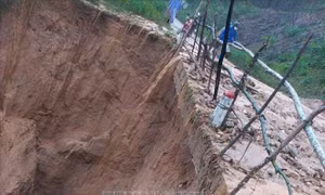 Mưa lớn gây sạt lở và ngập cục bộ ở huyện miền núi An Lão, tỉnh Bình Định