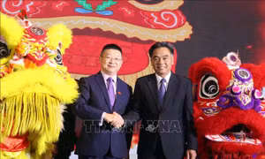 Tích cực thúc đẩy giao lưu hữu nghị, hợp tác với các địa phương Trung Quốc