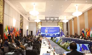 Phó Chủ tịch Quốc hội Nguyễn Thị Thanh tiếp tục các hoạt động tại Hội nghị ISC-2 