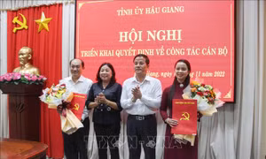 Hậu Giang triển khai quyết định công tác cán bộ
