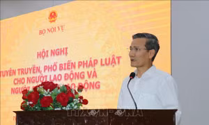 Tăng cường đối thoại xã hội để xây dựng chính sách thị trường lao động hiệu quả
