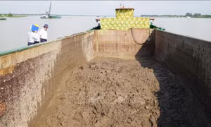 Quản lý chặt chẽ nguồn cát phục vụ cao tốc Cần Thơ - Cà Mau