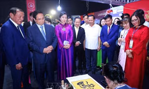 Thủ tướng dự khai mạc Lễ hội Văn hóa Thế giới tại Hà Nội lần thứ nhất