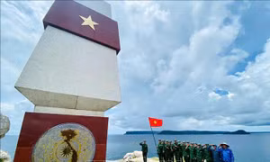 Chiến sĩ biên phòng Thổ Châu vui Xuân không quên nhiệm vụ