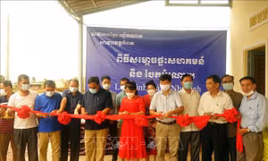 Khánh thành nhà sinh hoạt cộng đồng người gốc Việt tại tỉnh Kampot, Campuchia