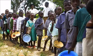 LHQ kêu gọi dỡ bỏ các biện pháp trừng phạt đối với Zimbabwe