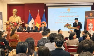 Trí thức Việt tại Pháp chung sức phát triển khoa học - công nghệ trong nước