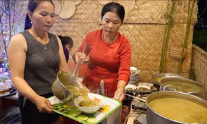Tổ chức lễ hội gắn với món ăn độc đáo của người dân ven sông Trà