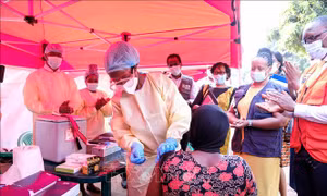 Tăng cường giám sát trước nguy cơ dịch Ebola