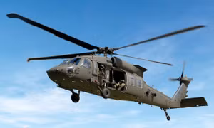 Australia triển khai phi đội trực thăng UH-60M Black Hawk