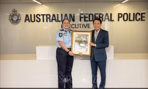 Đoàn công tác Bộ Công an Việt Nam thăm và làm việc tại Australia